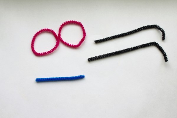Marcie Pipecleaner Glasses Craft 3