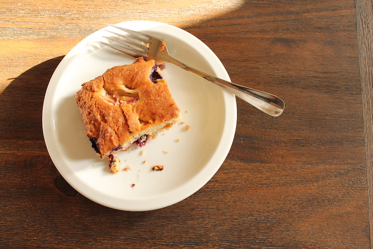Peach and Blueberry Buckle