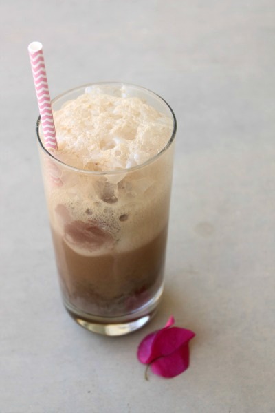 3 Boozy Floats to get you in the Mood for Summer